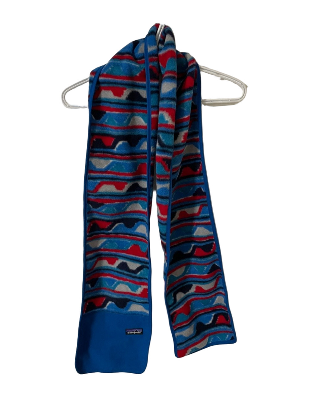 Patagonia Blue Multicolor Wave-Stripe Fleece Scarf